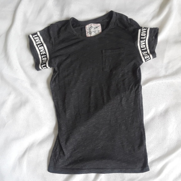{Reflex} NWOT Gray and White Printed Sleeve Tee S - Picture 1 of 4